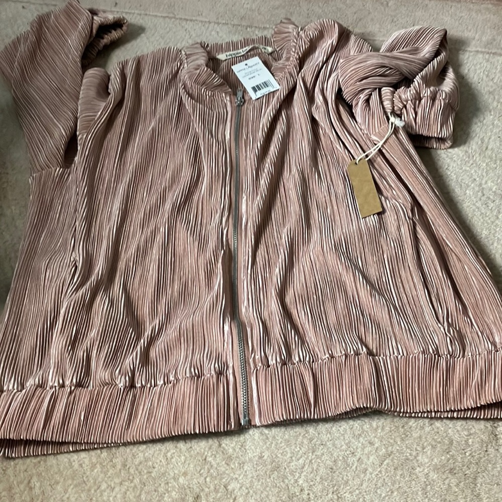 Hippie laundry women’s long sleeve blouse. Size large. NWT - Picture 9 of 9